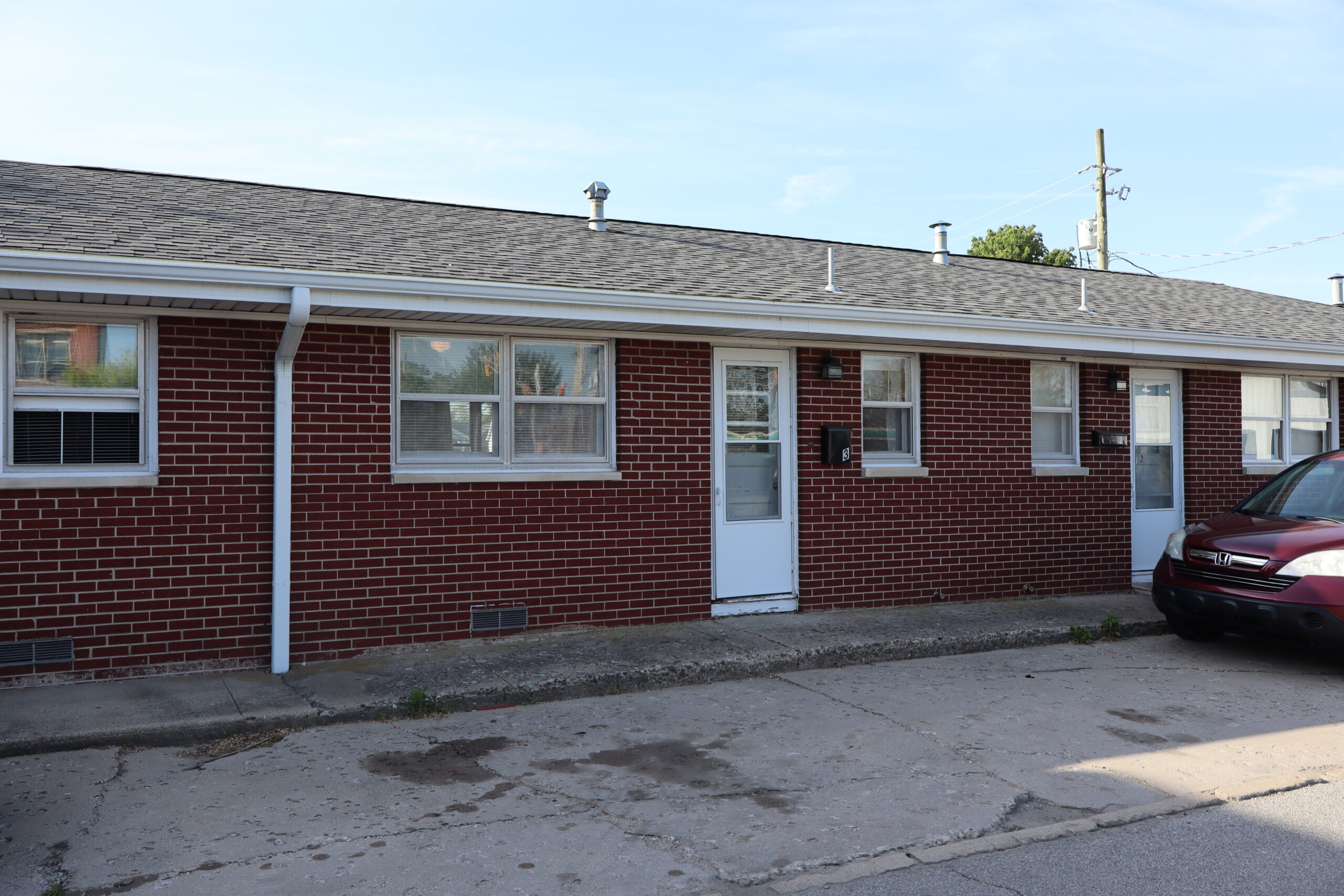 117 S Front St Apt 3, Rensselaer IN