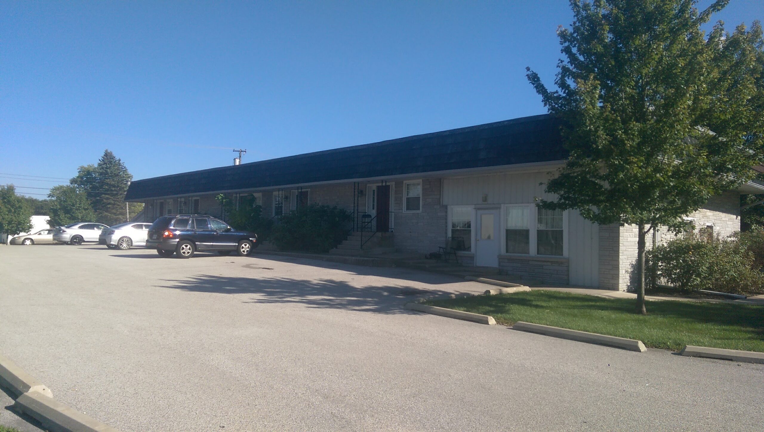 3 E Division St Apt 2, Remington IN