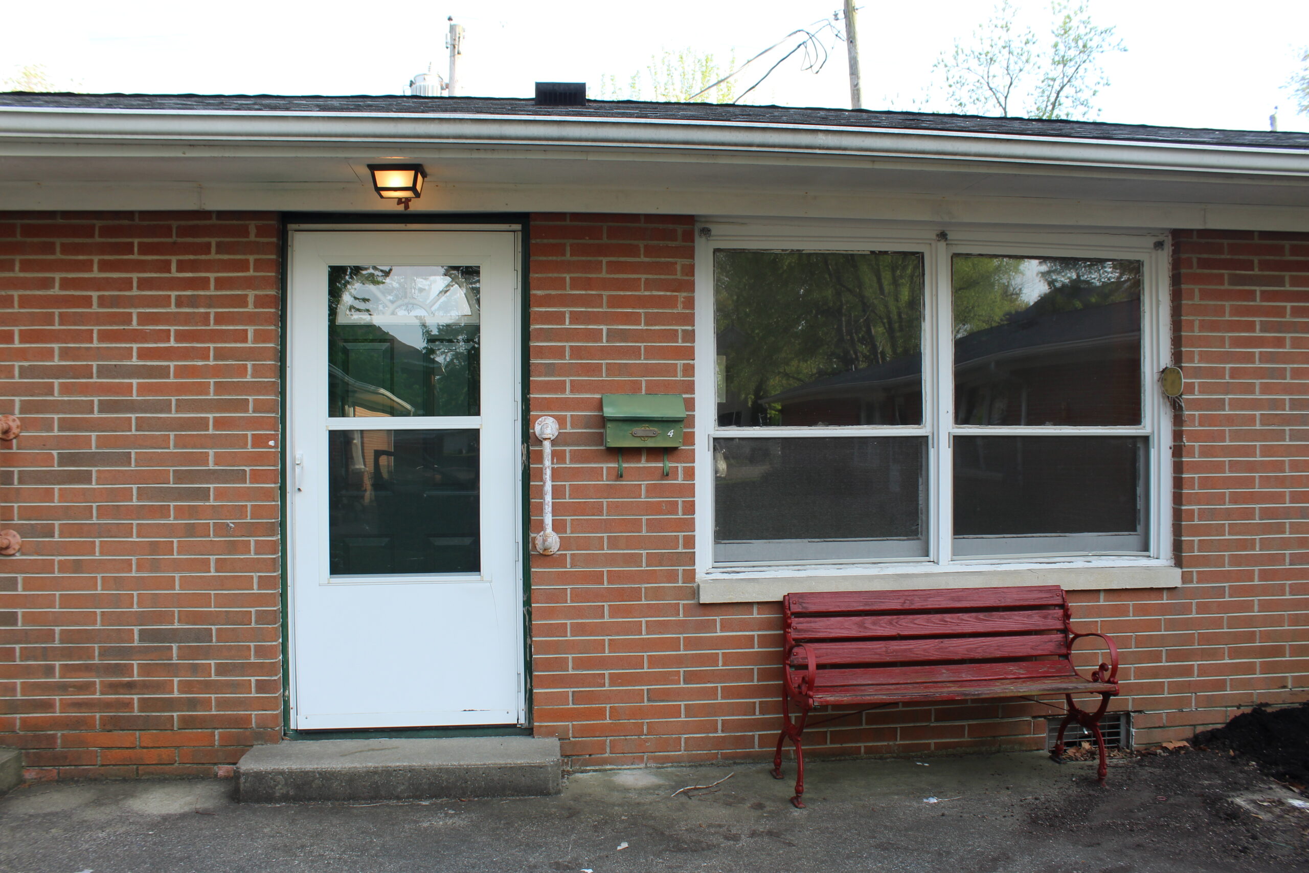105 E Carroll St, Kentland IN, Apt 4